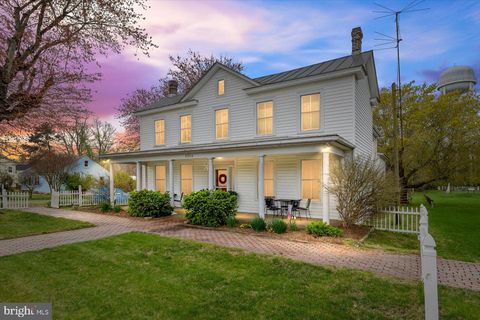 8954 COURTHOUSE ROAD SPOTSYLVANIA VA 22553