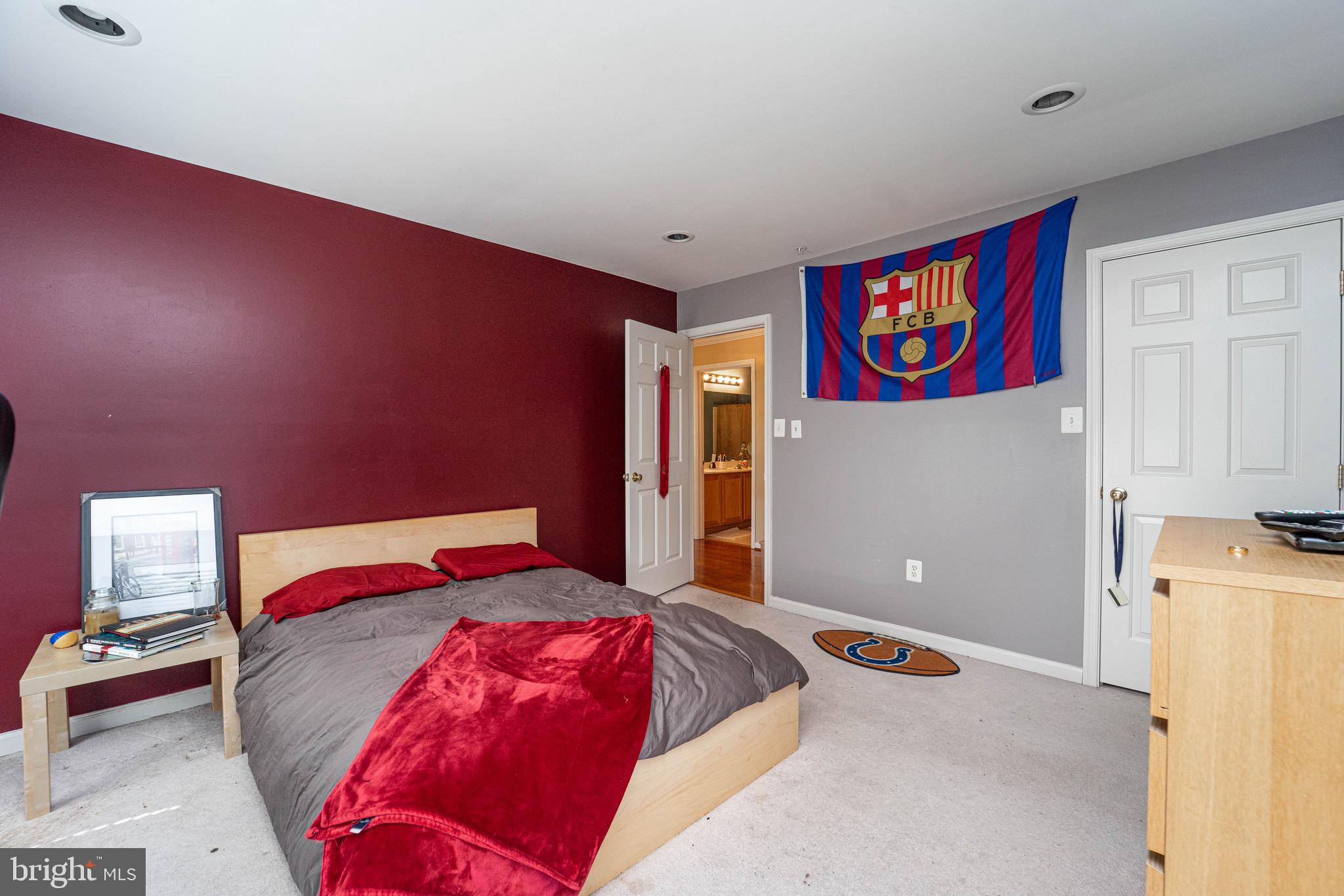 ADNELL SUB-PLAT FIVE> - Residential