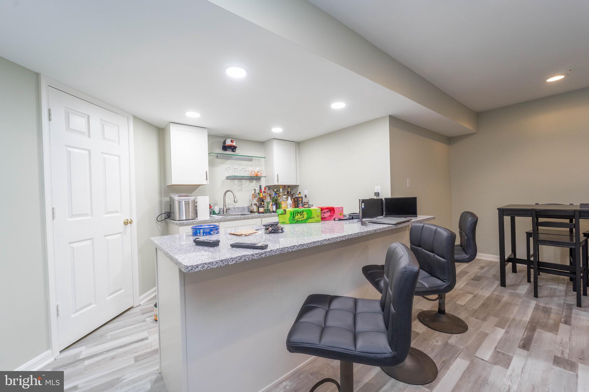 ADNELL SUB-PLAT FIVE> - Residential