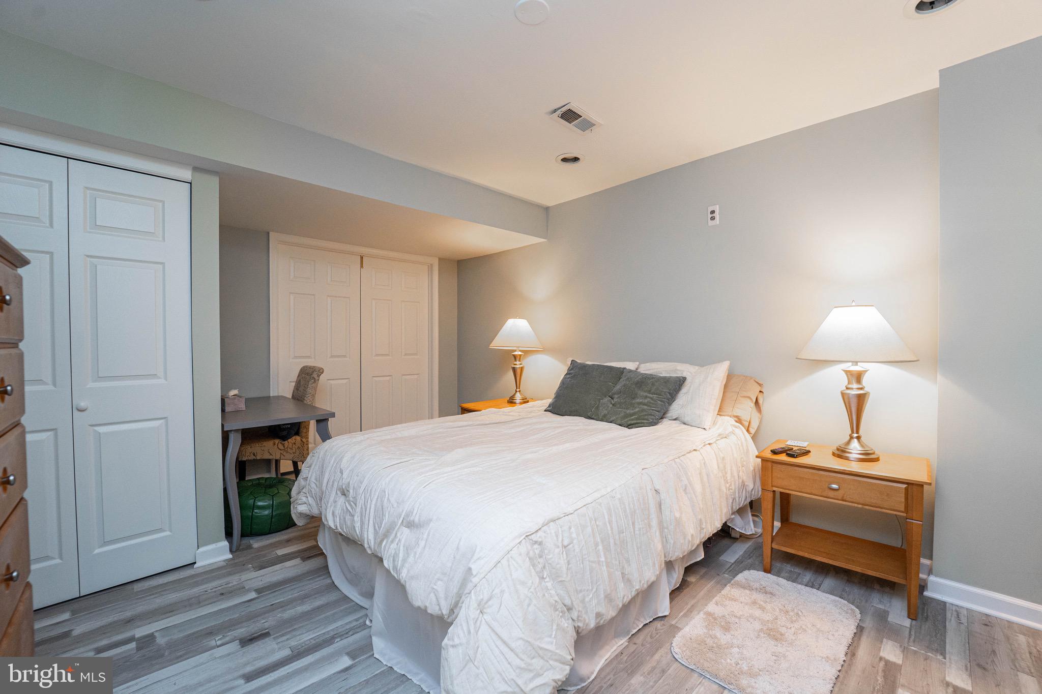 ADNELL SUB-PLAT FIVE> - Residential