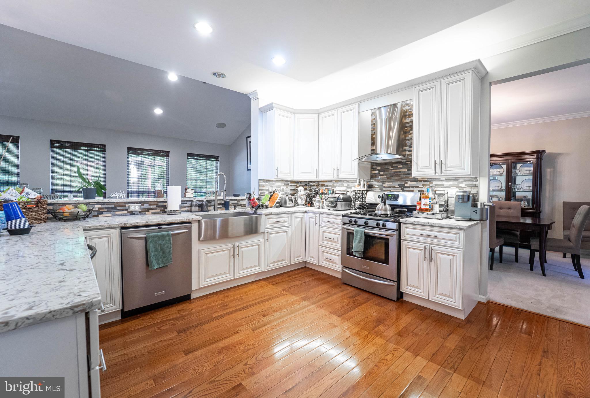 ADNELL SUB-PLAT FIVE> - Residential