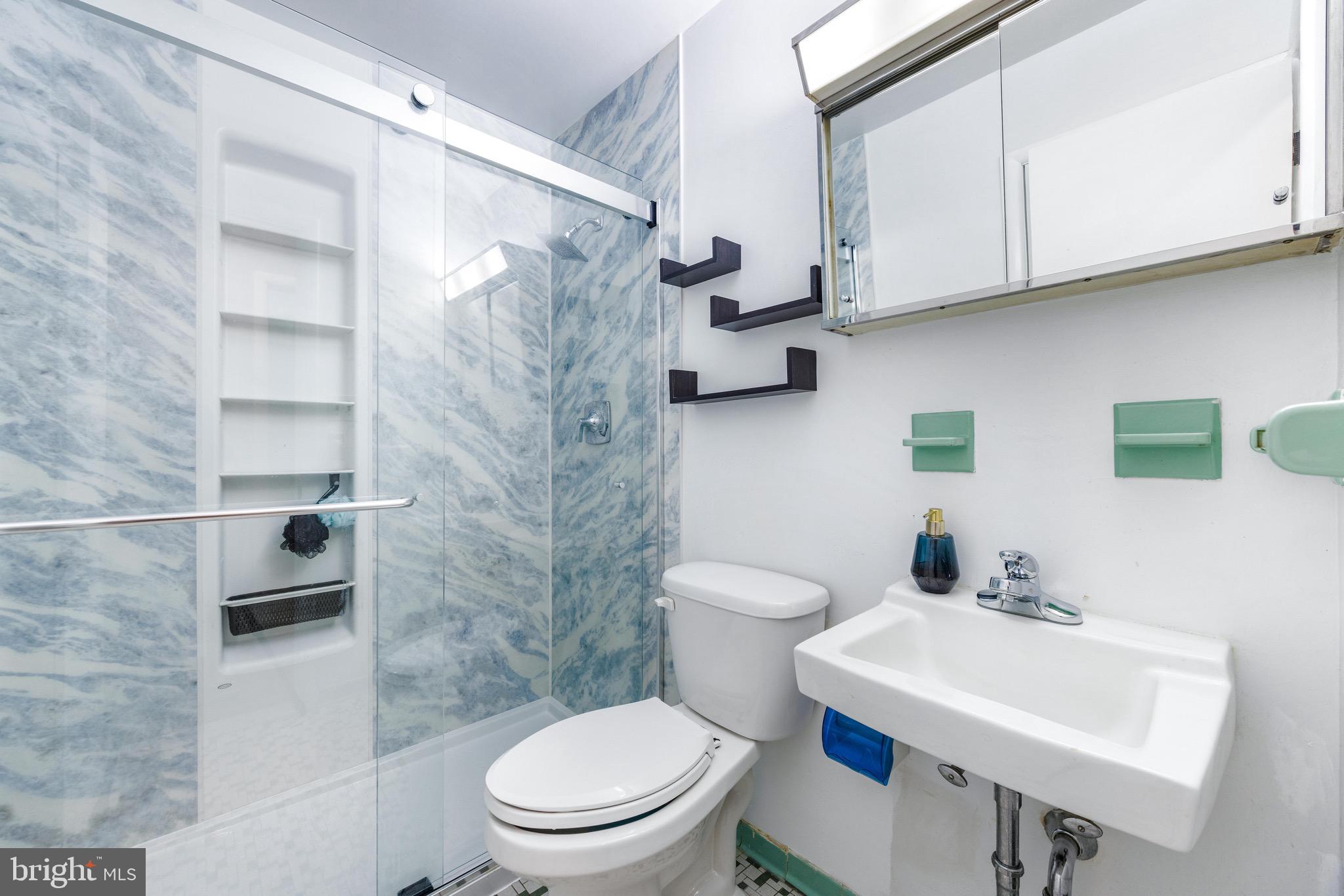 MAPLE RIDGE - Residential