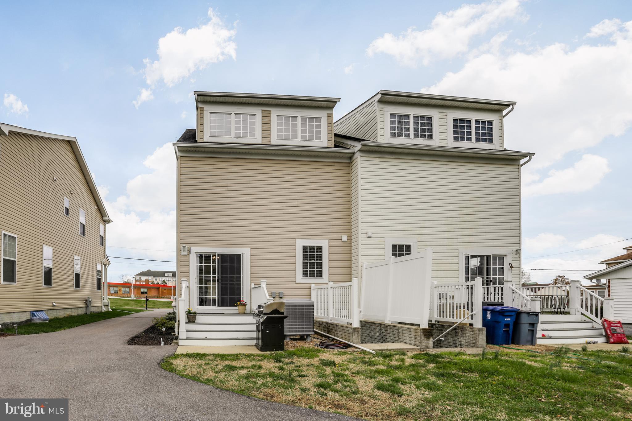 MCGUCKIAN - Residential