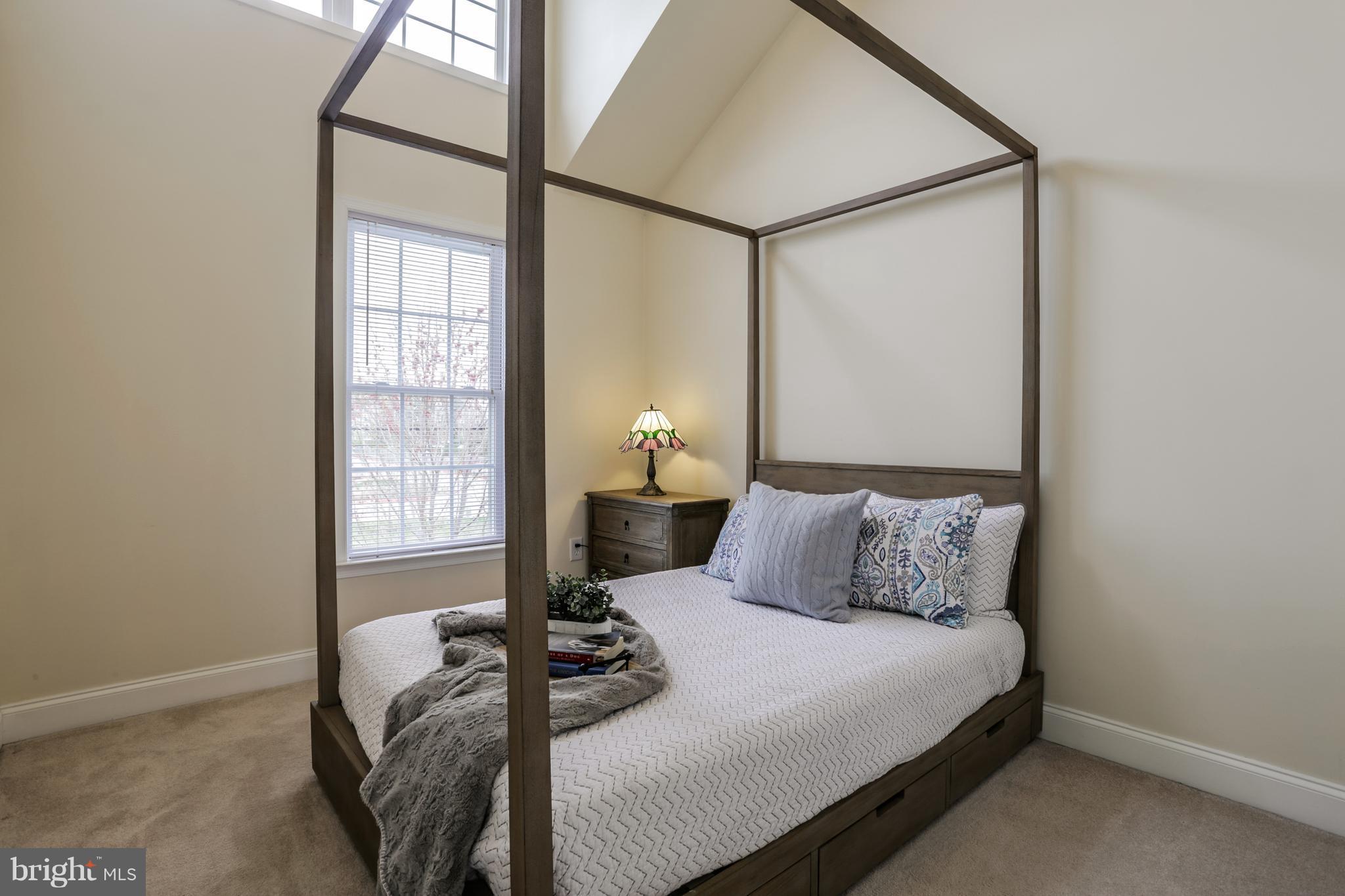 MCGUCKIAN - Residential