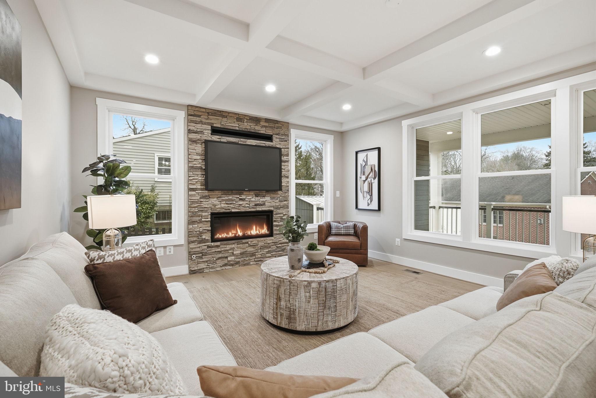 FAIRFAX ACRES - Residential