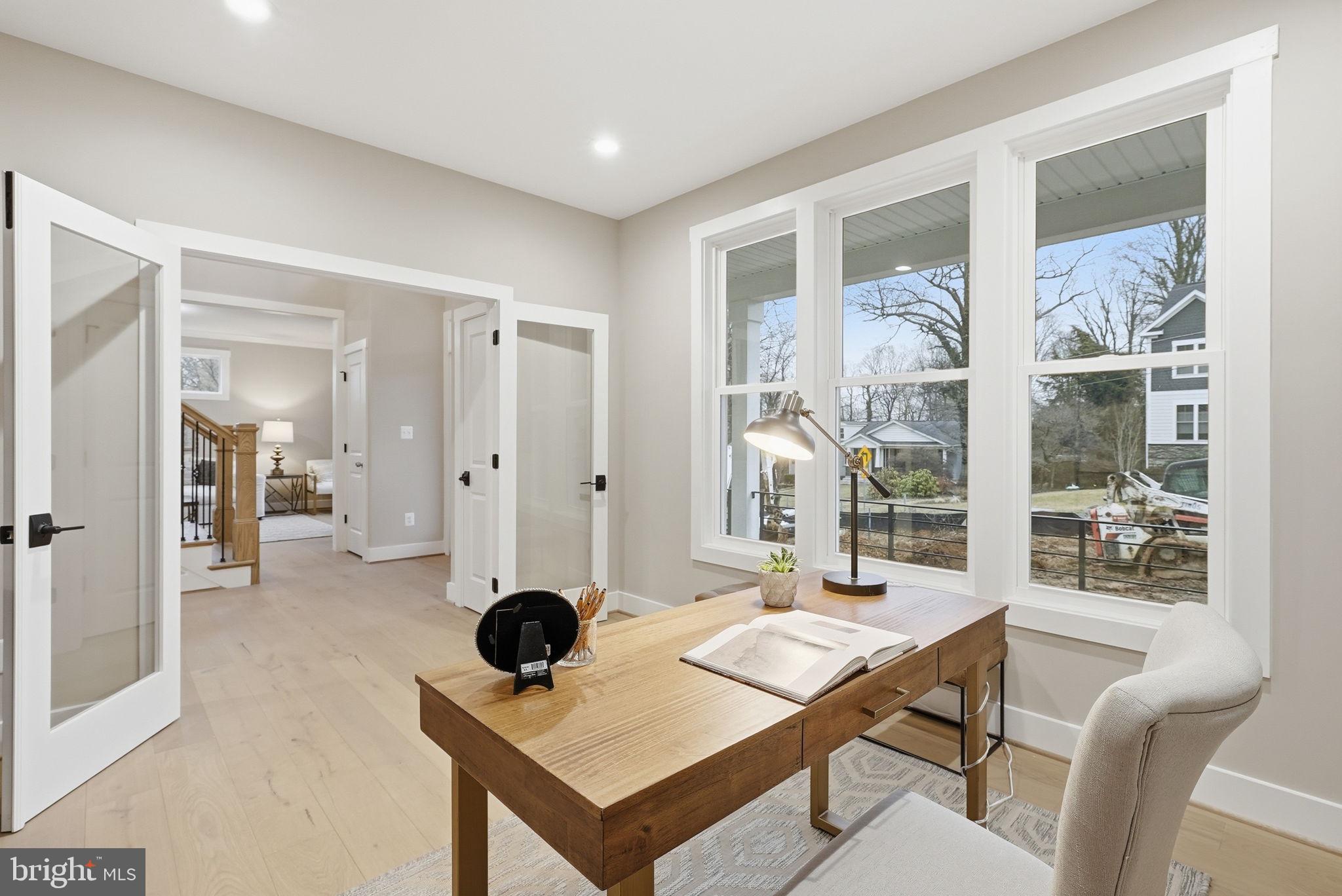 FAIRFAX ACRES - Residential