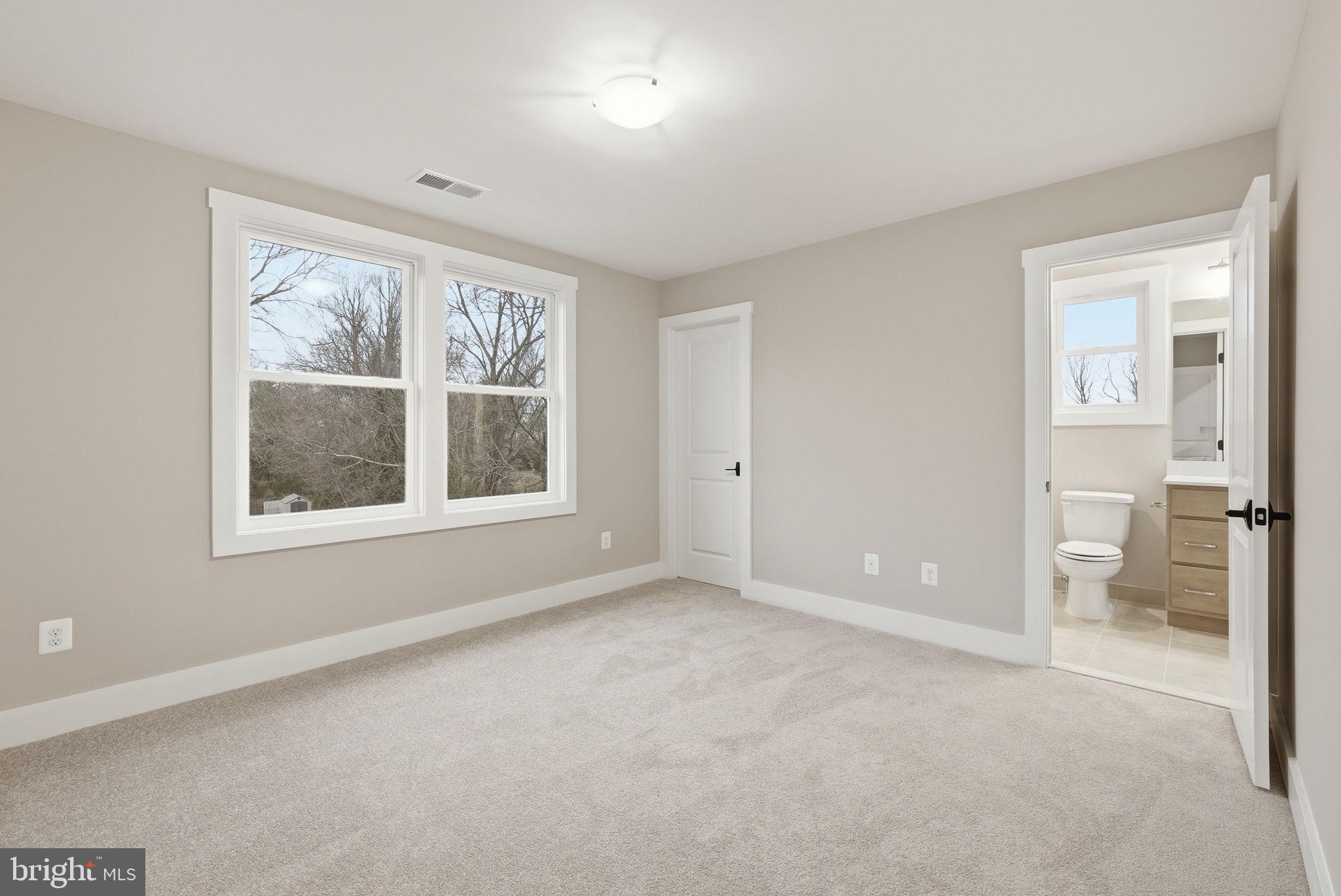 FAIRFAX ACRES - Residential