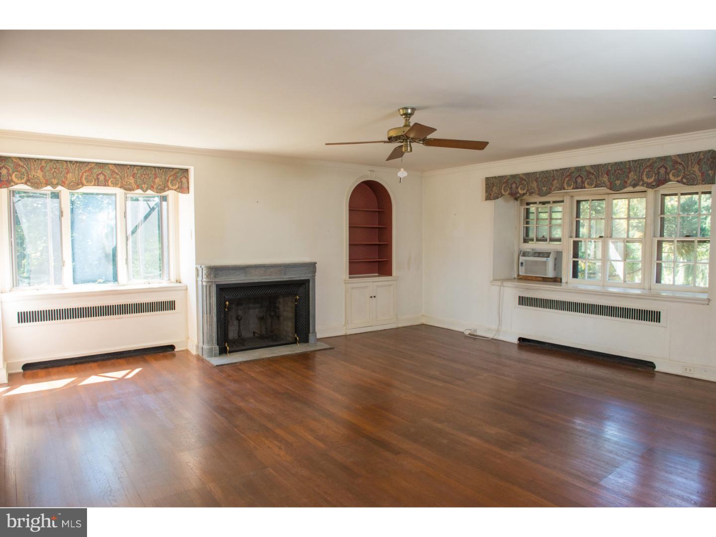 BUTTONWOOD FARMS - Residential