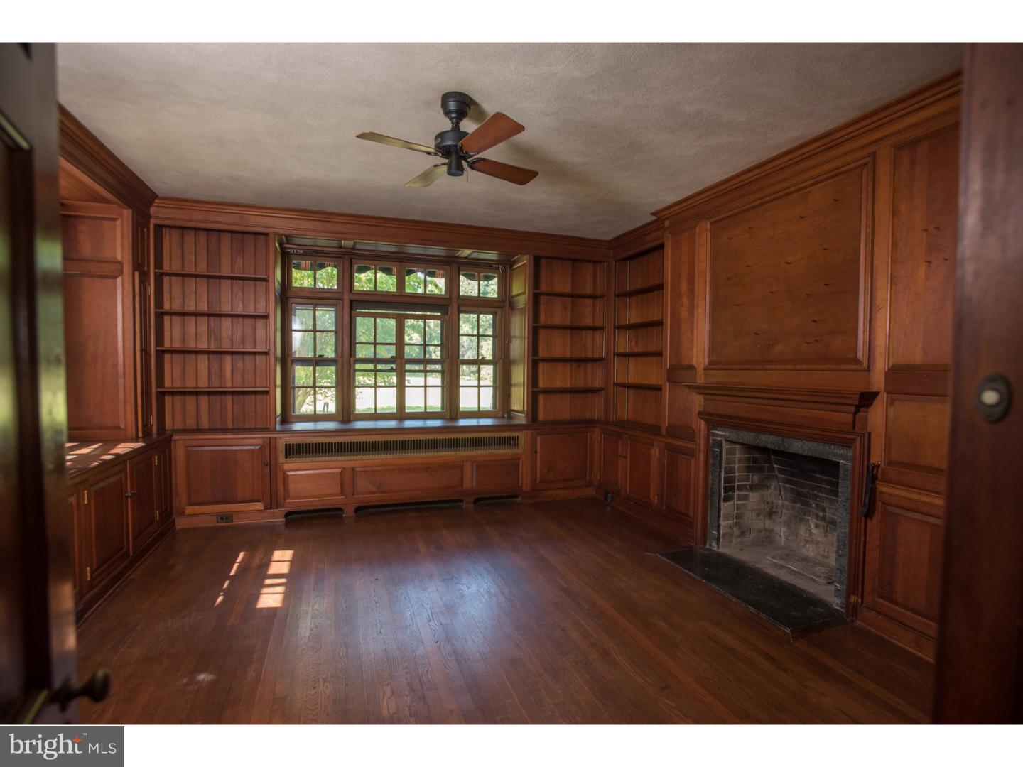 BUTTONWOOD FARMS - Residential