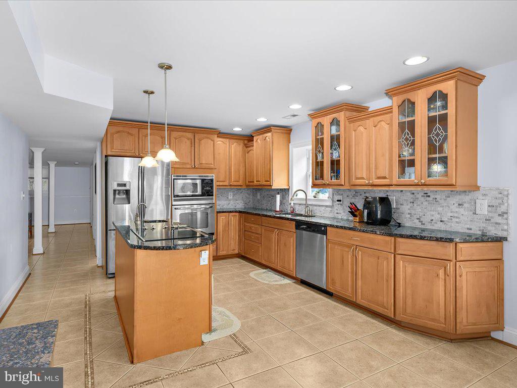 CAPE ST CLAIRE - Residential