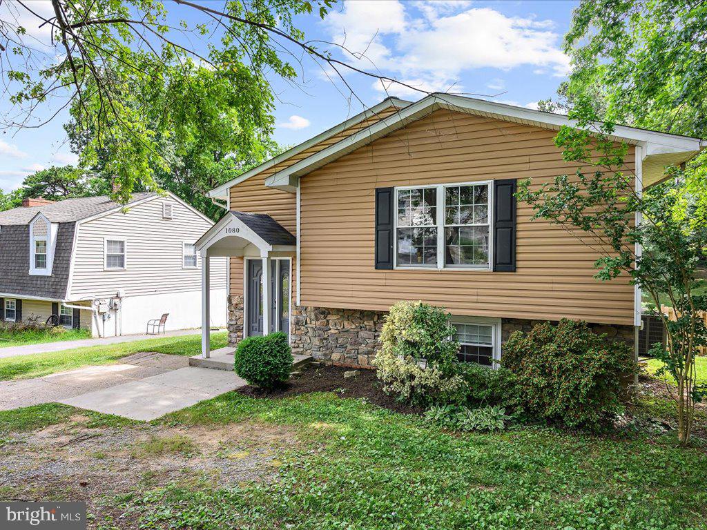 CAPE ST CLAIRE - Residential