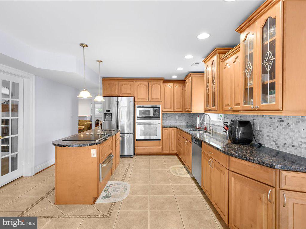 CAPE ST CLAIRE - Residential