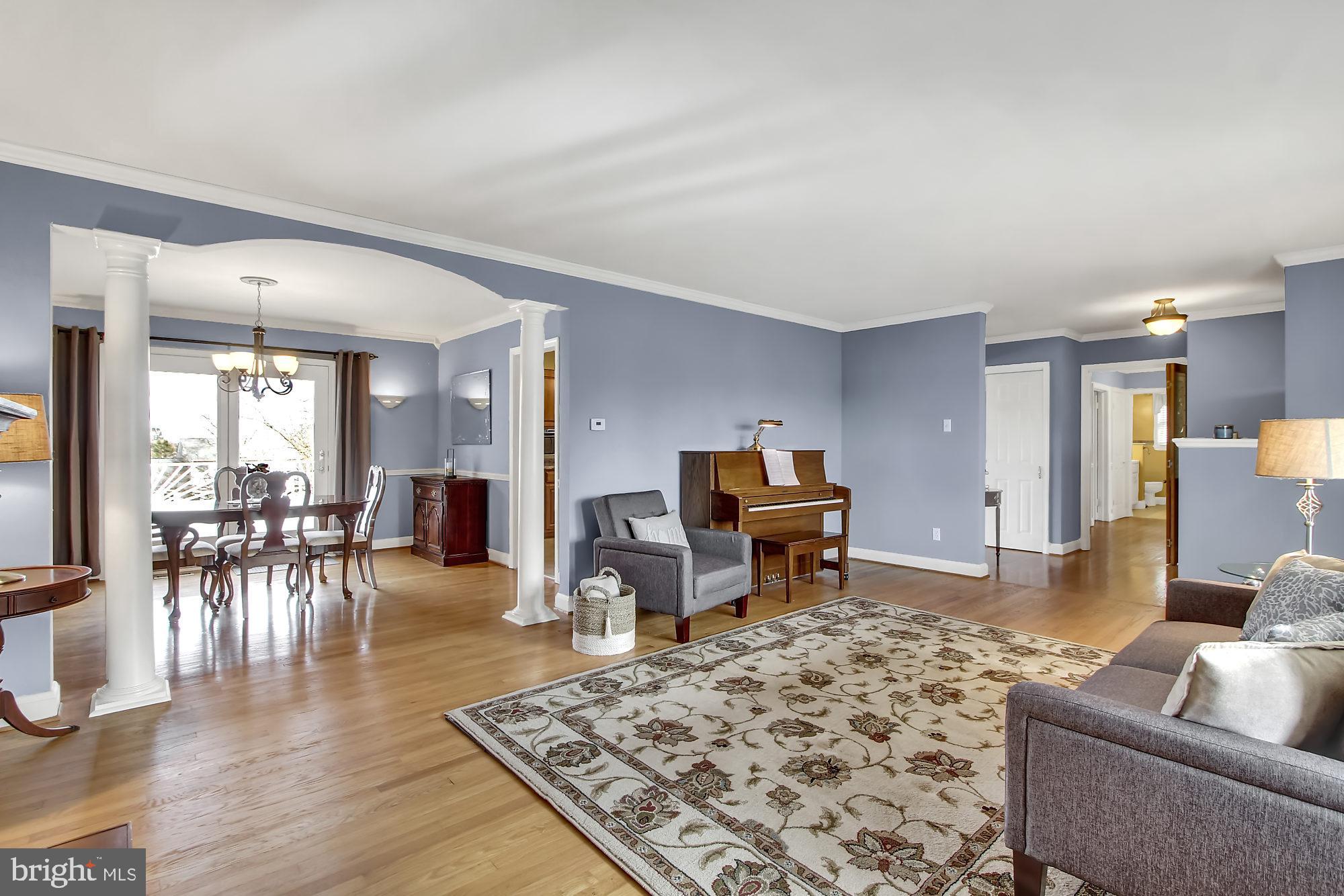 HAMPSTEAD HEIGHTS - Residential