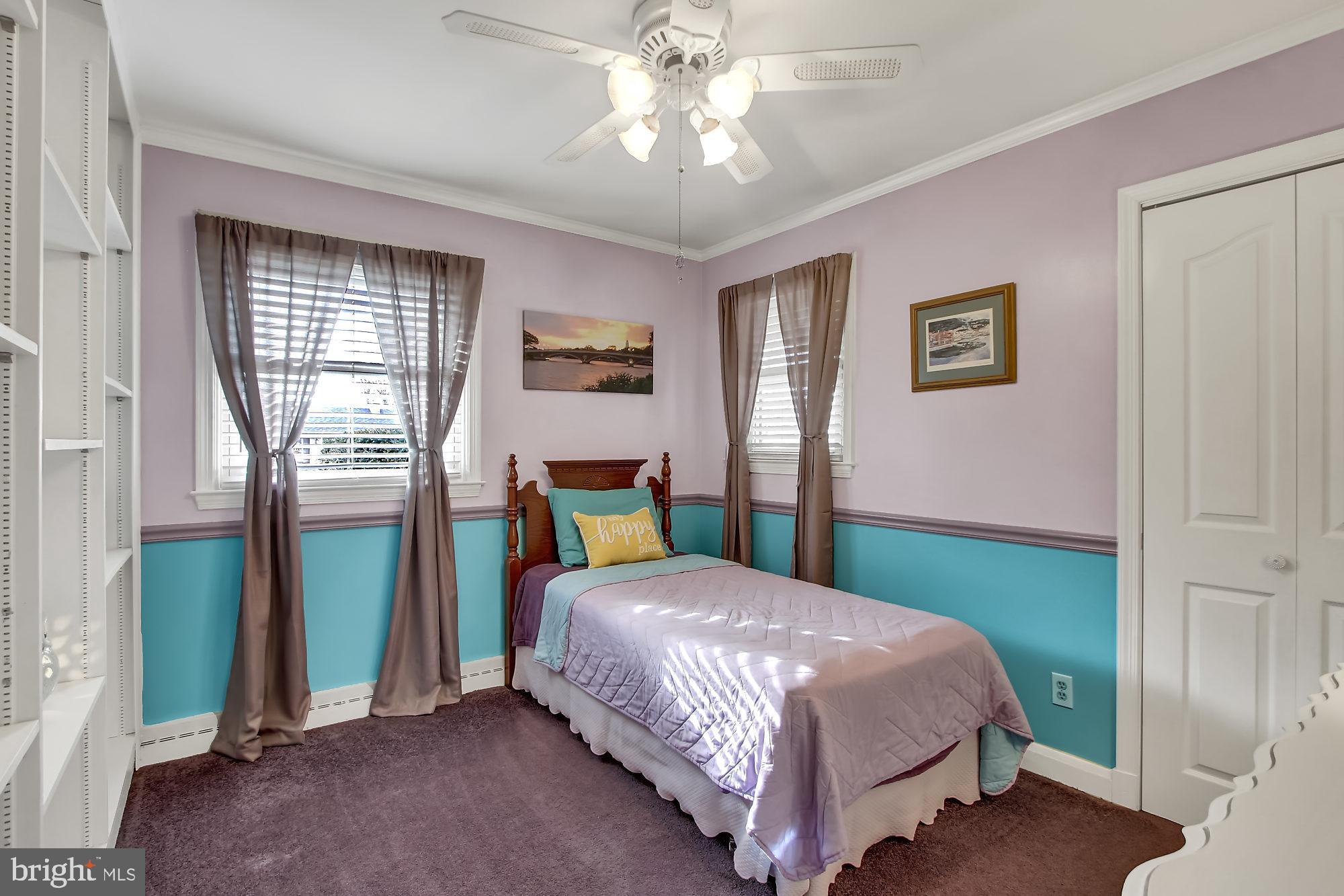 HAMPSTEAD HEIGHTS - Residential