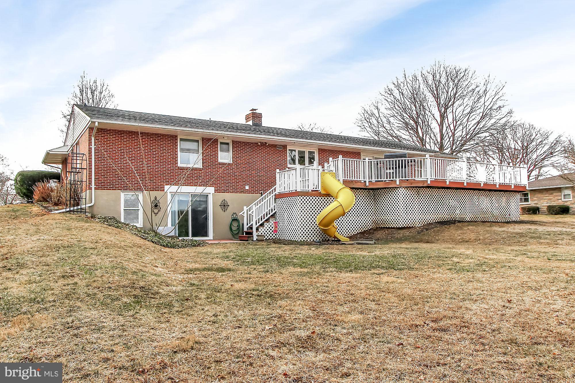 HAMPSTEAD HEIGHTS - Residential