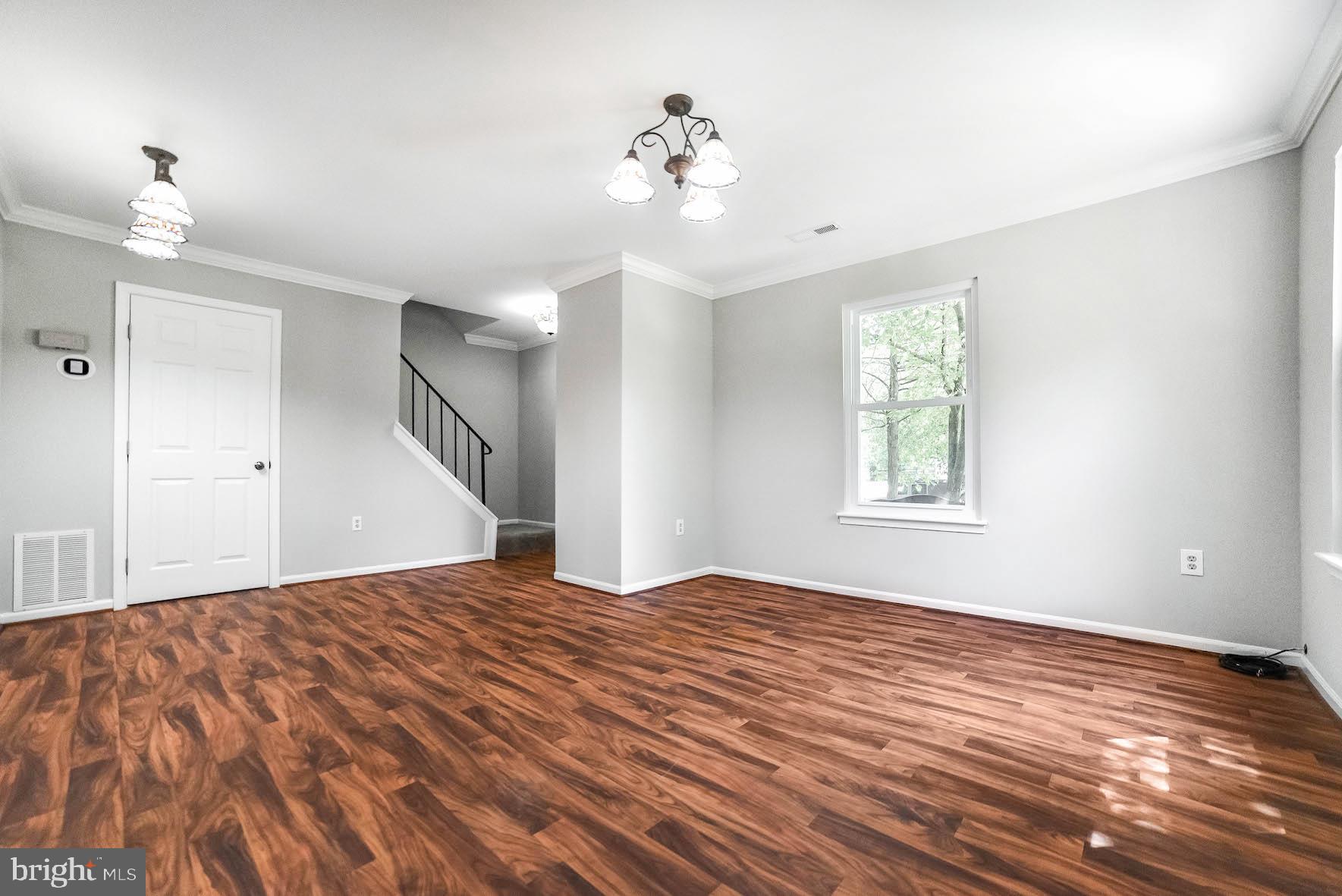 HUNTINGTON - Residential