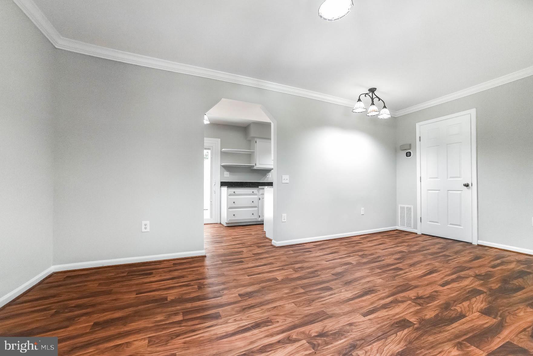 HUNTINGTON - Residential