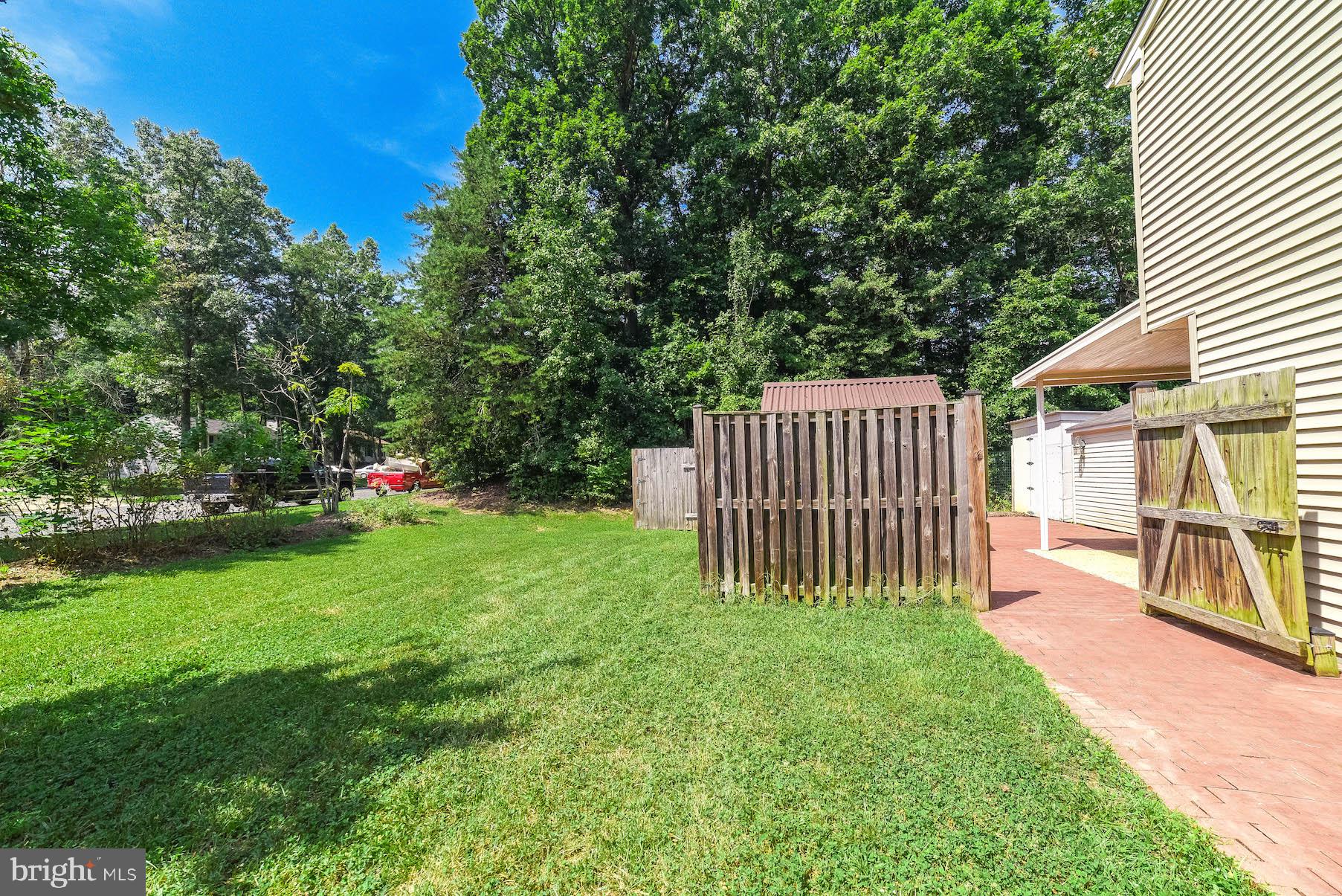 HUNTINGTON - Residential