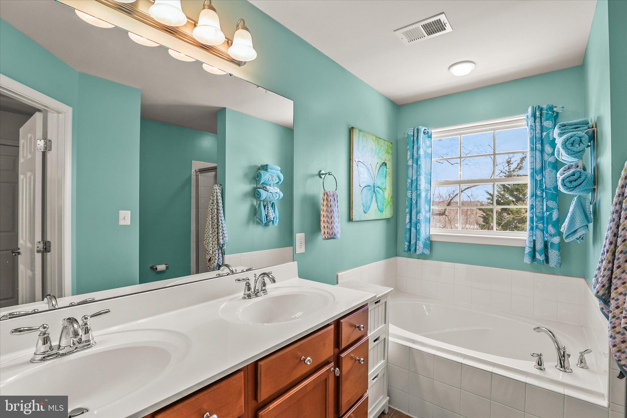 RUSSETT FARMS - Residential