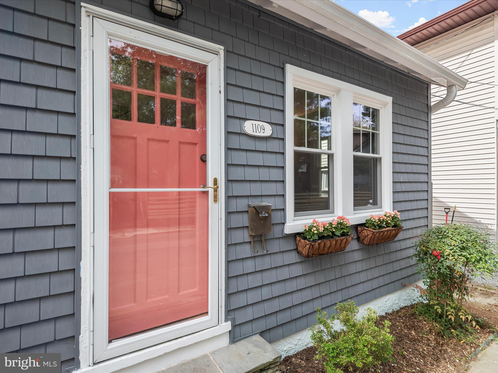 HOMEWOOD - Residential