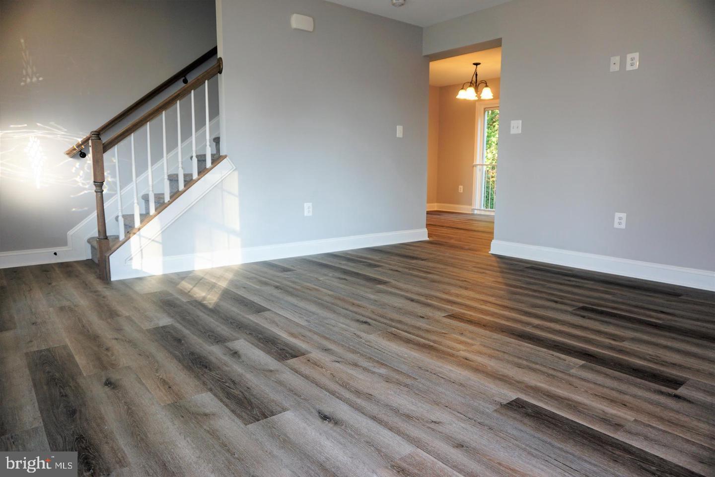 AVALON SHORES - Residential