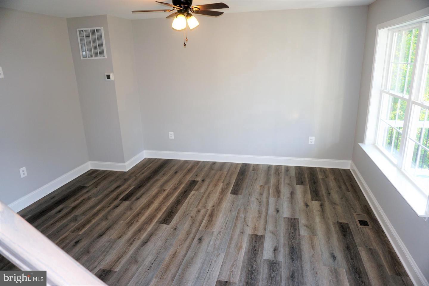 AVALON SHORES - Residential