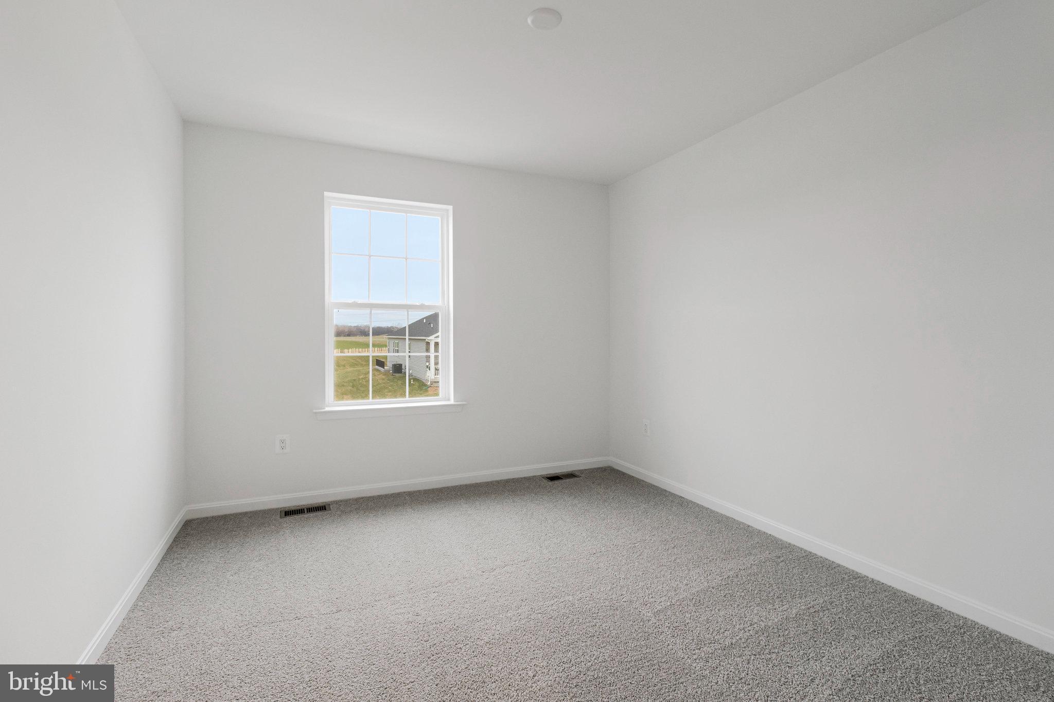 ELMWOOD FARM - Residential