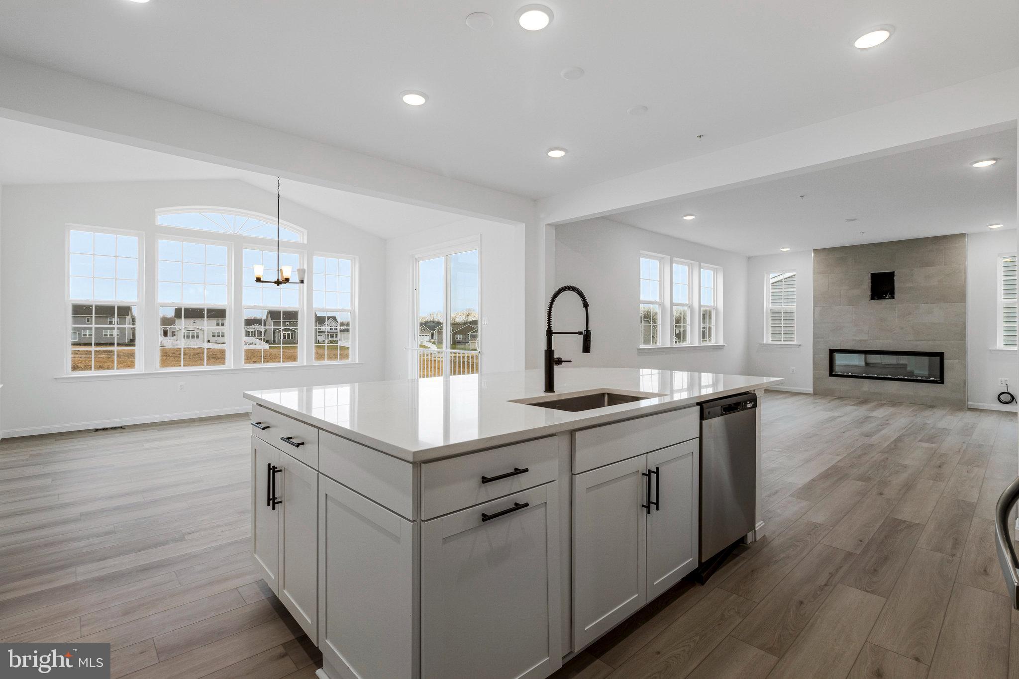 ELMWOOD FARM - Residential