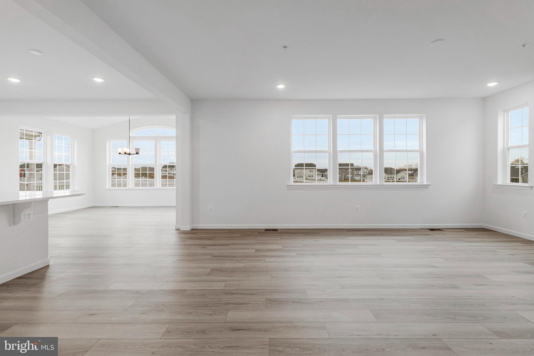 ELMWOOD FARM - Residential