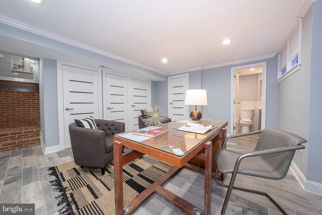 SOCIETY HILL - Residential