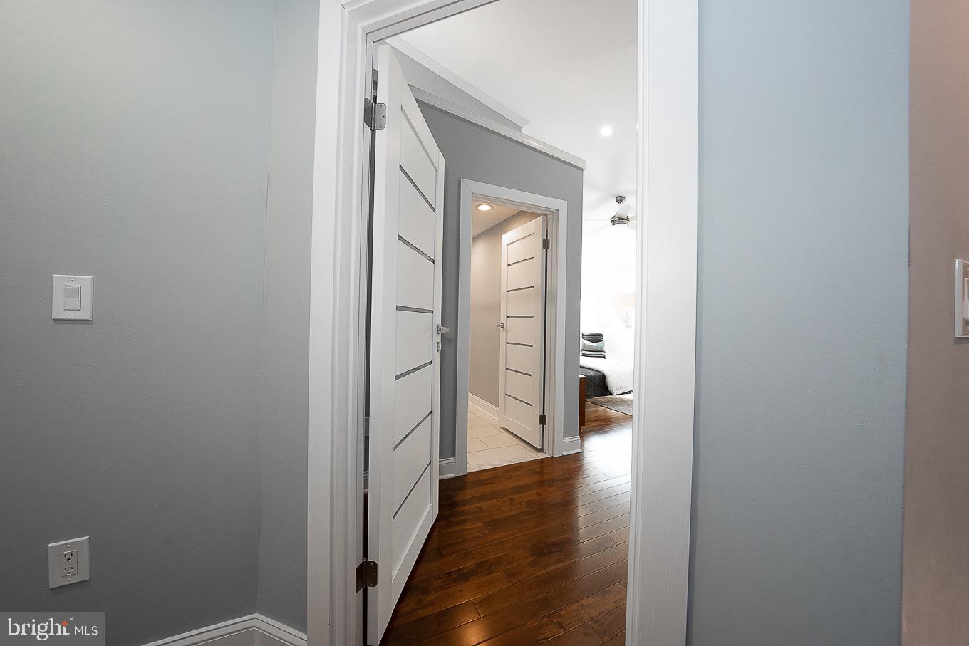 SOCIETY HILL - Residential