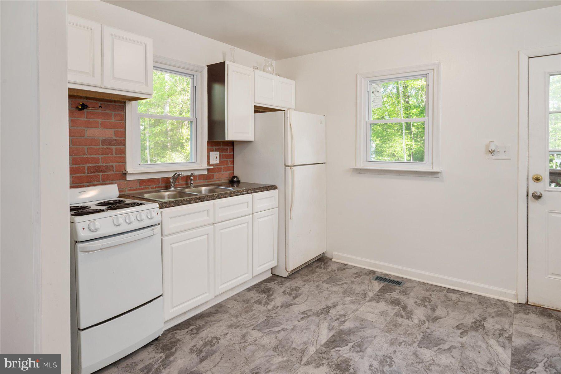 LINCOLN - Residential