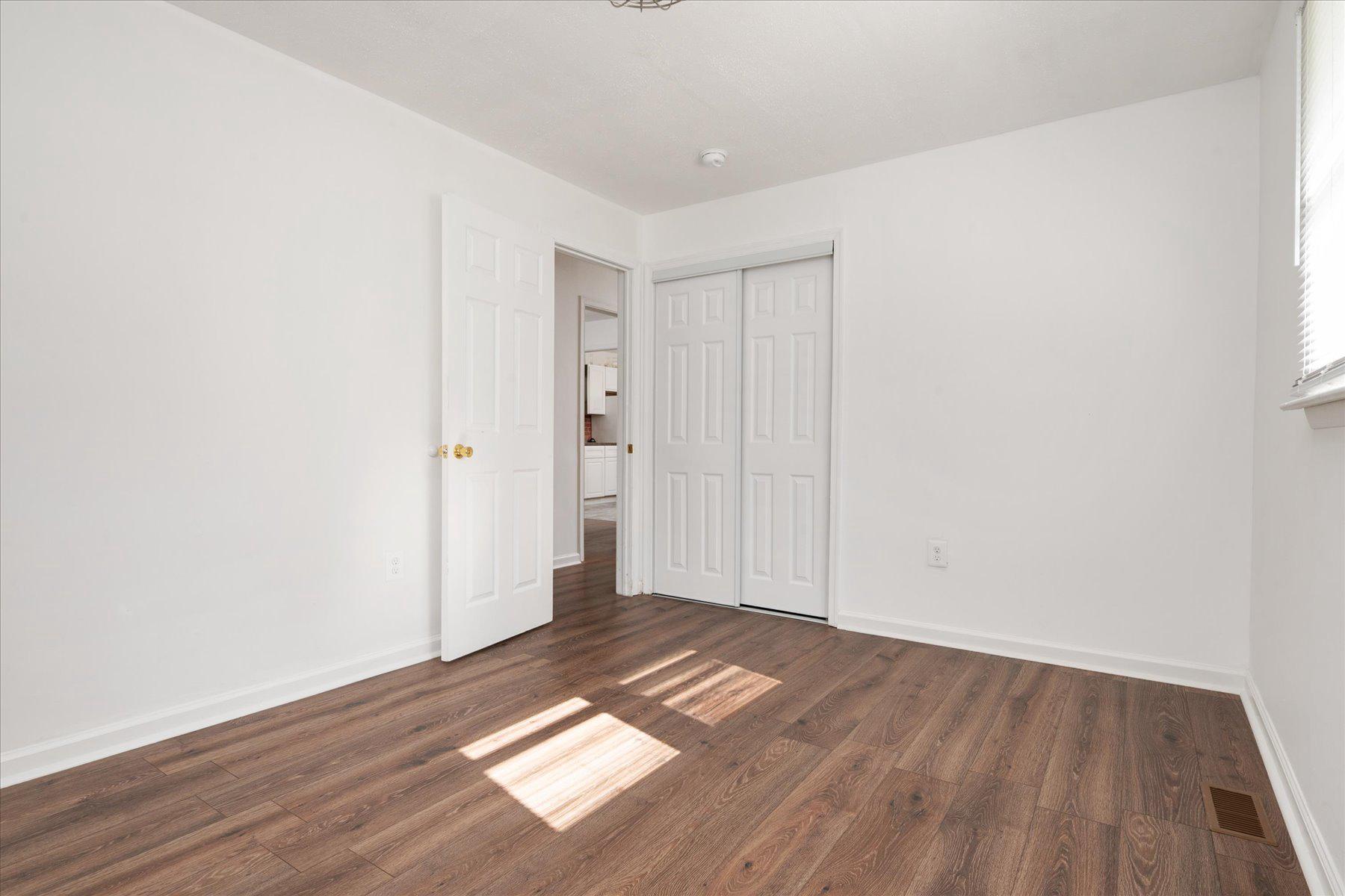LINCOLN - Residential