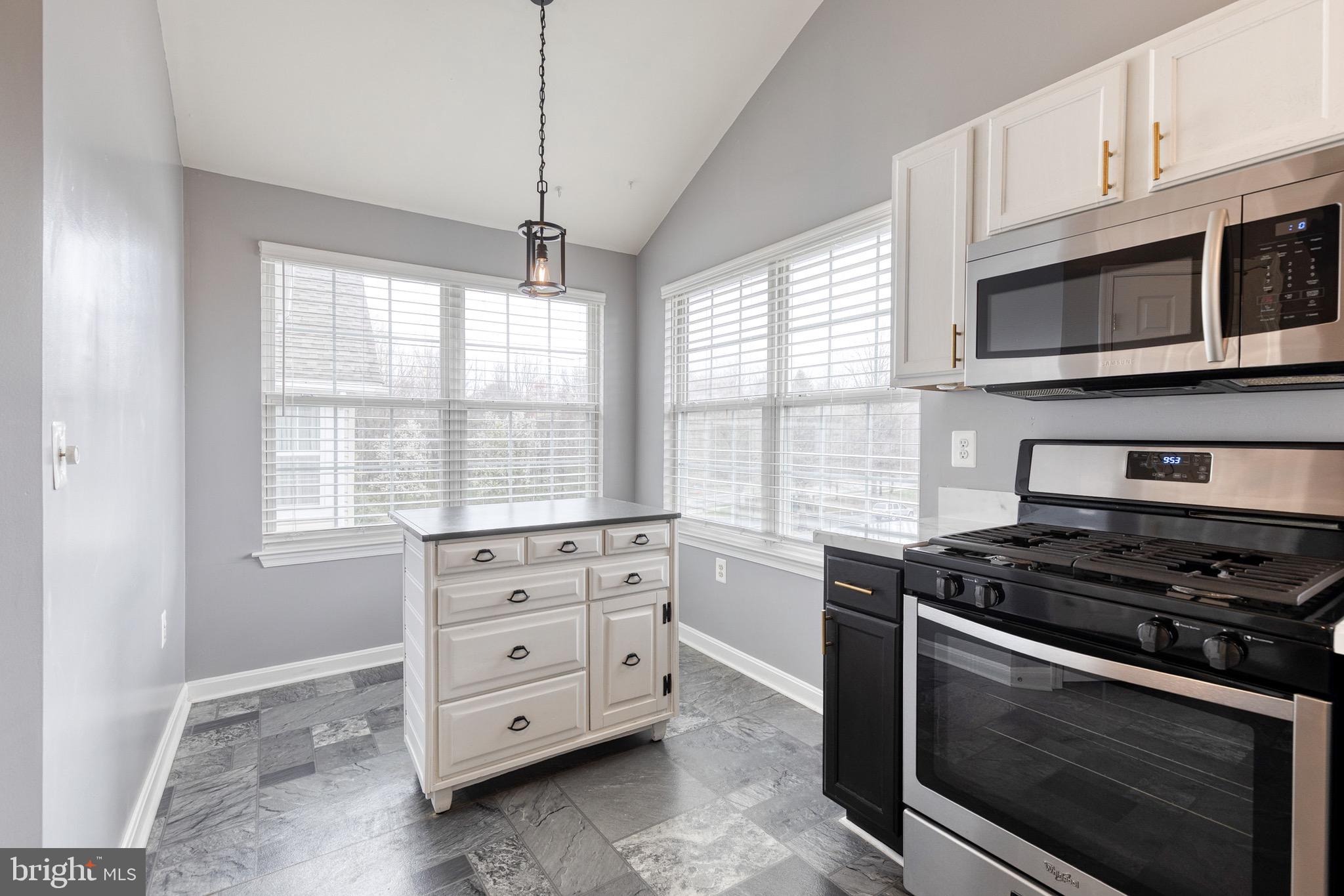 TAYLOR RIDGE - Residential