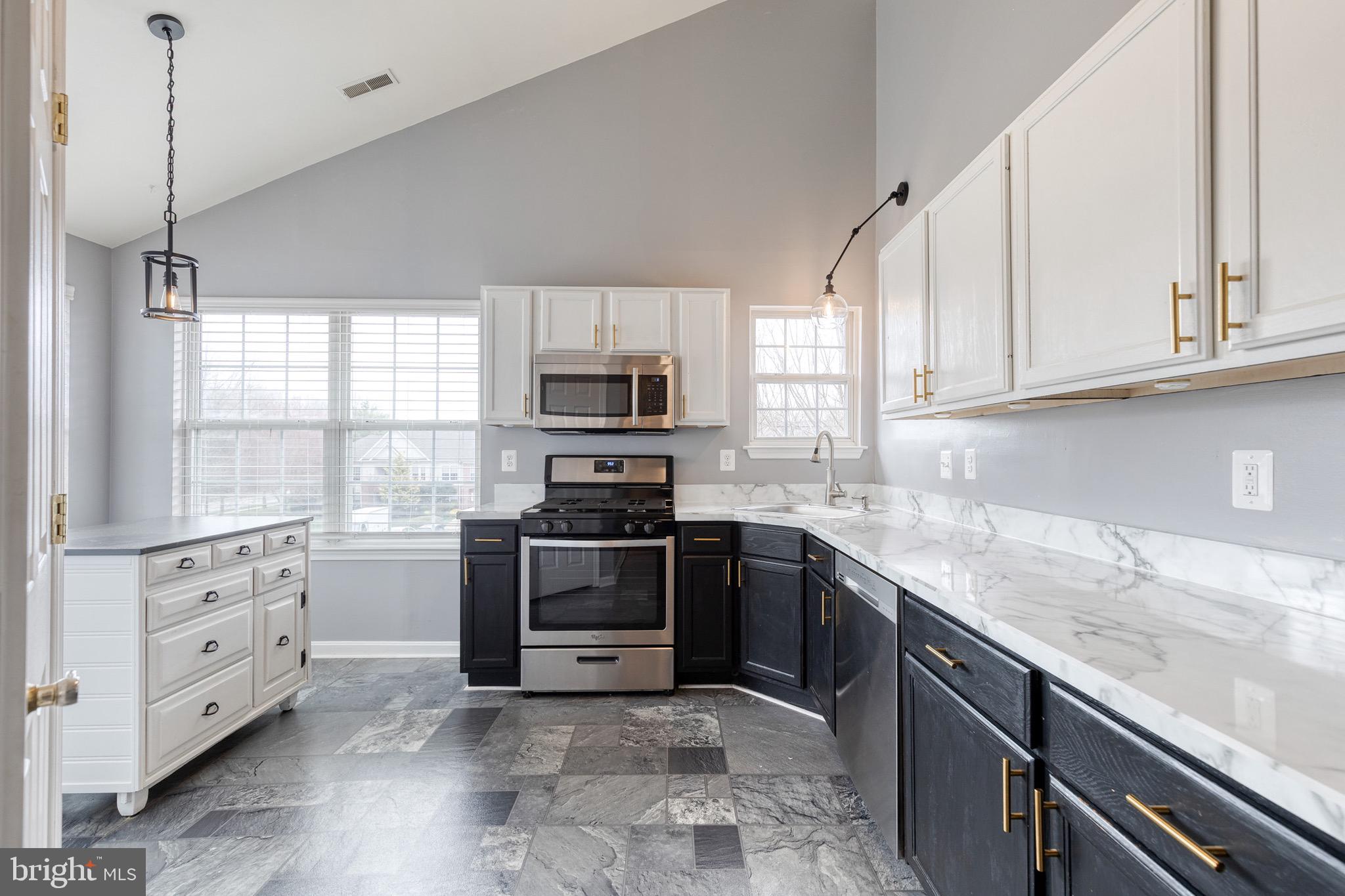 TAYLOR RIDGE - Residential