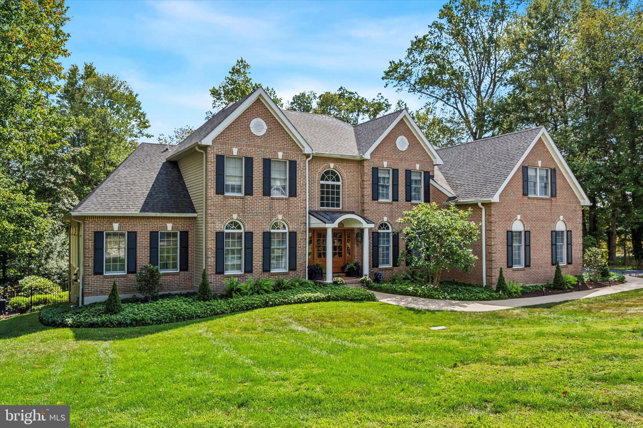 SPRINGTON CHASE - Residential