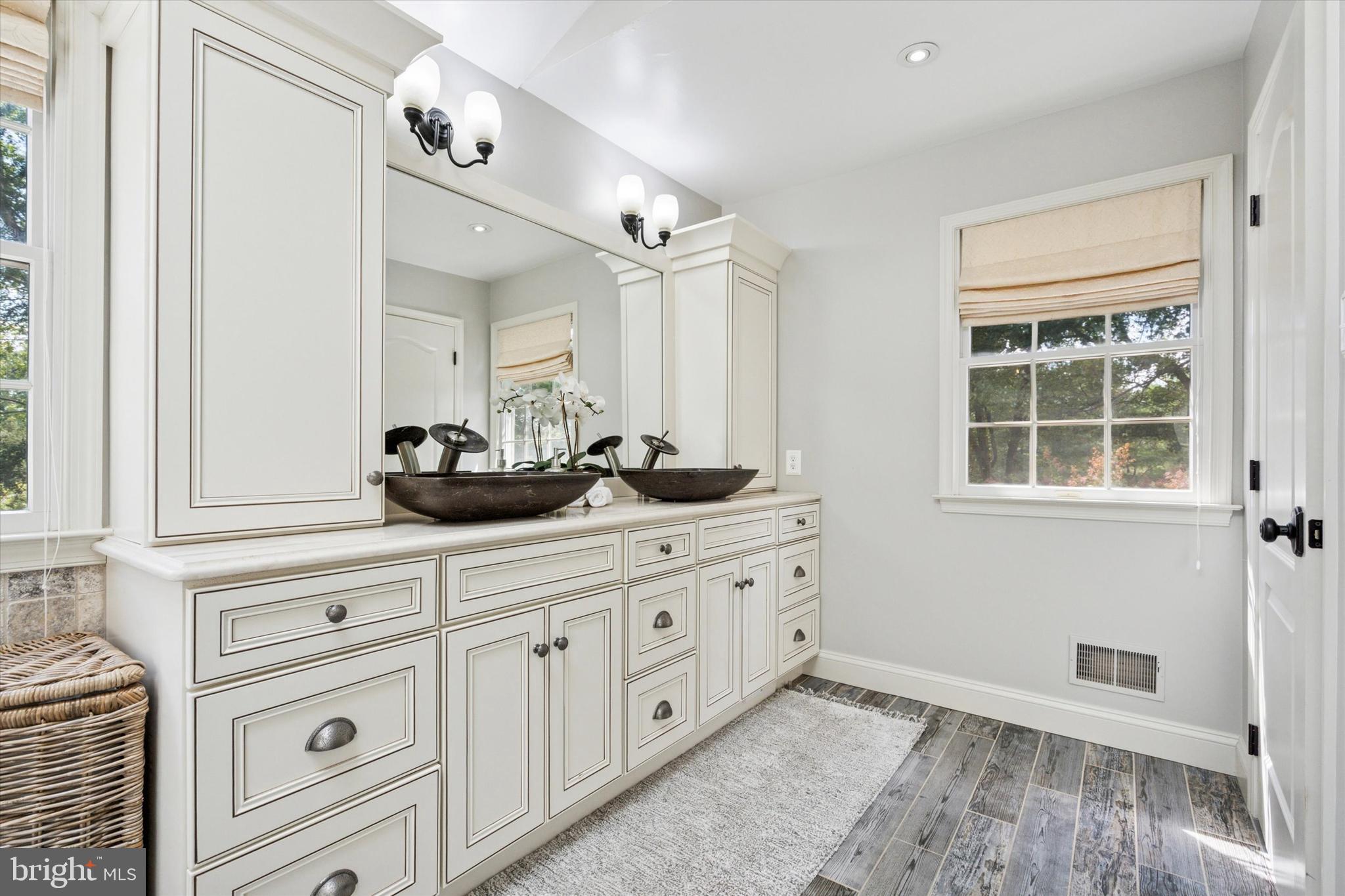 SPRINGTON CHASE - Residential