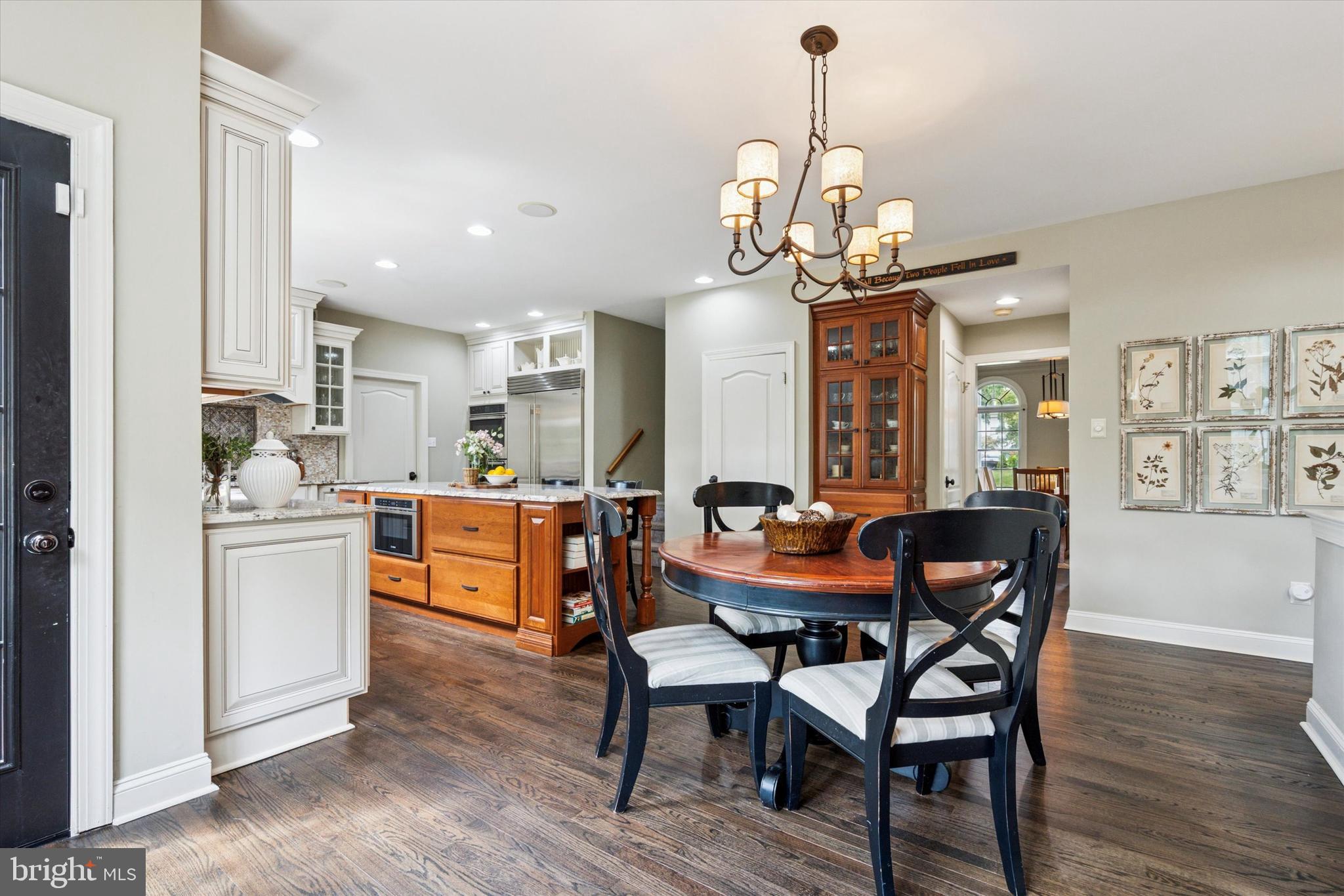 SPRINGTON CHASE - Residential