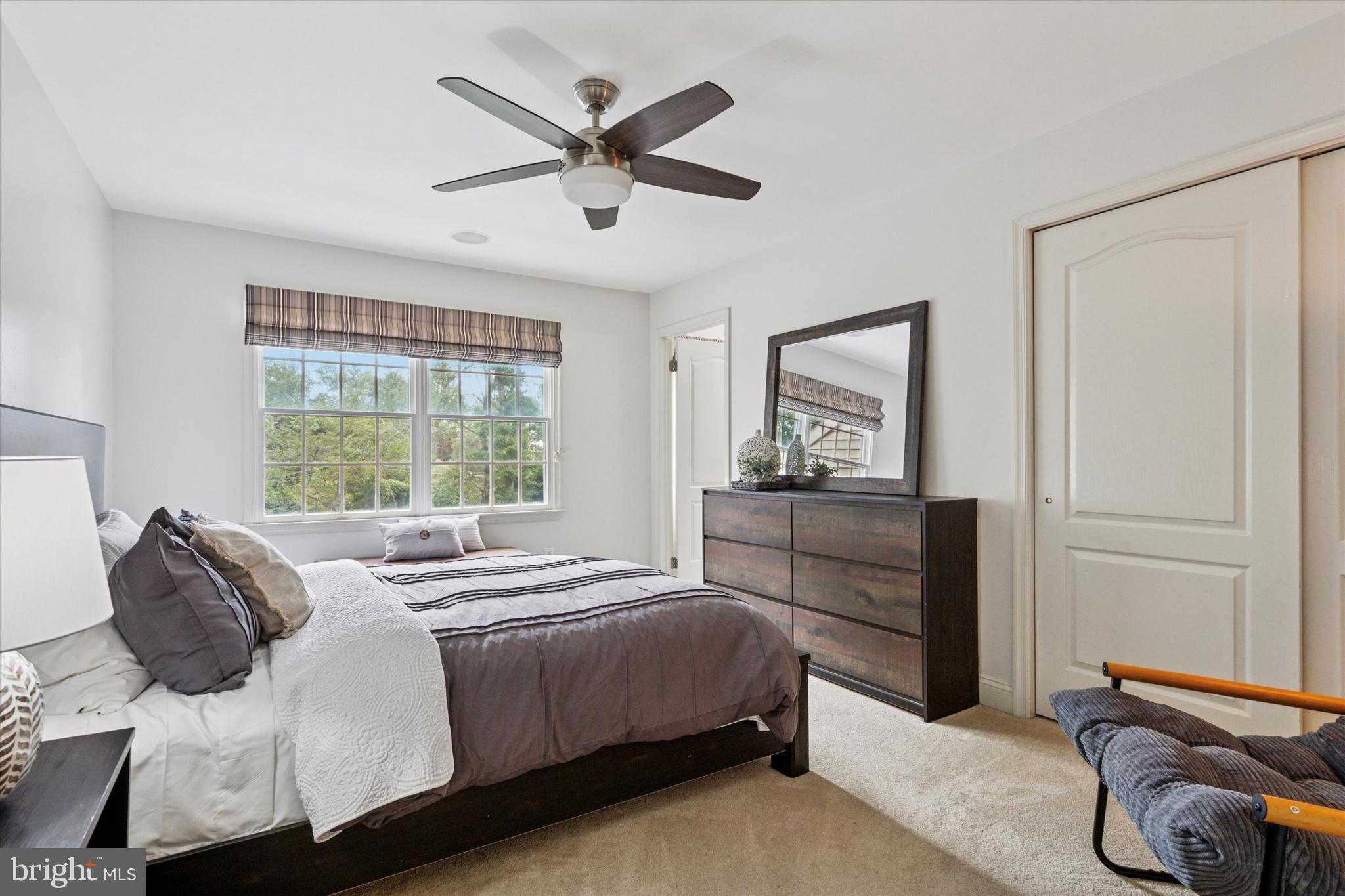 SPRINGTON CHASE - Residential