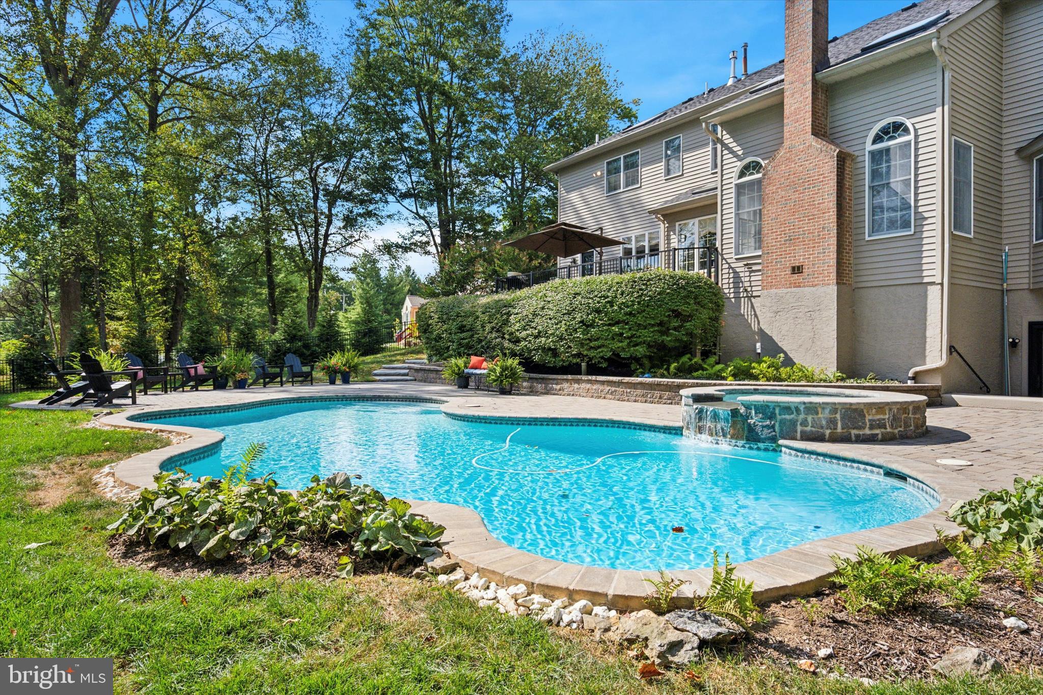 SPRINGTON CHASE - Residential