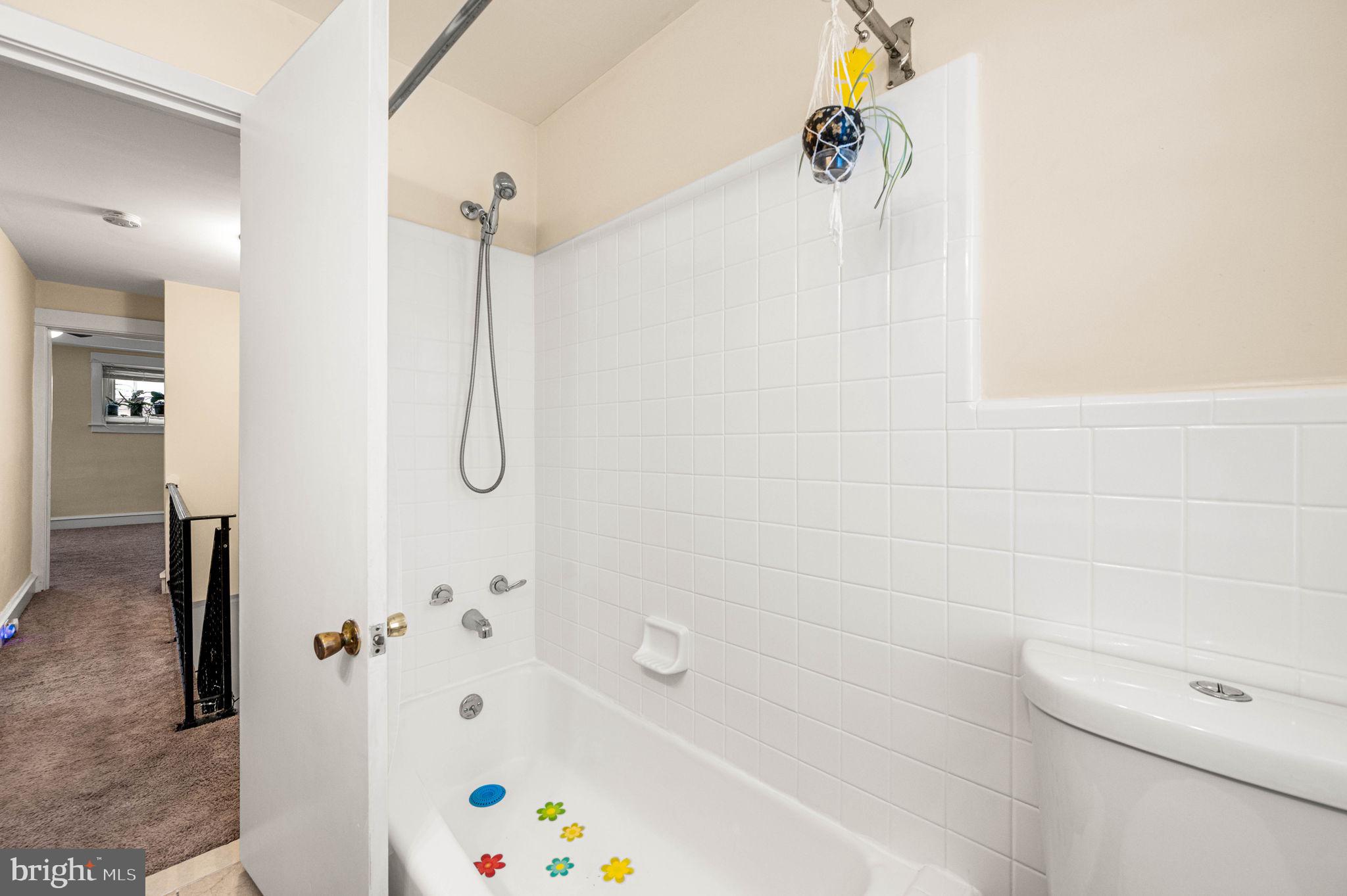 ACHEY LANE - Residential