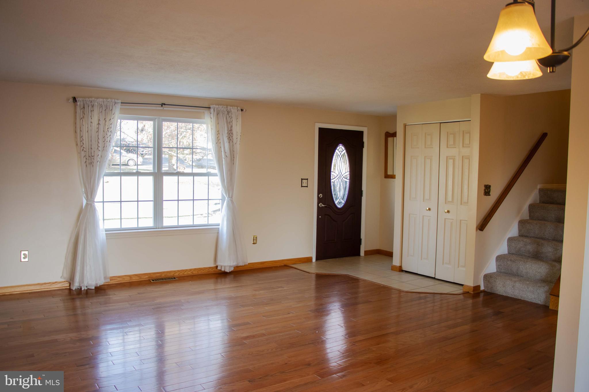 NEW SUNRISE SUMMIT - Residential