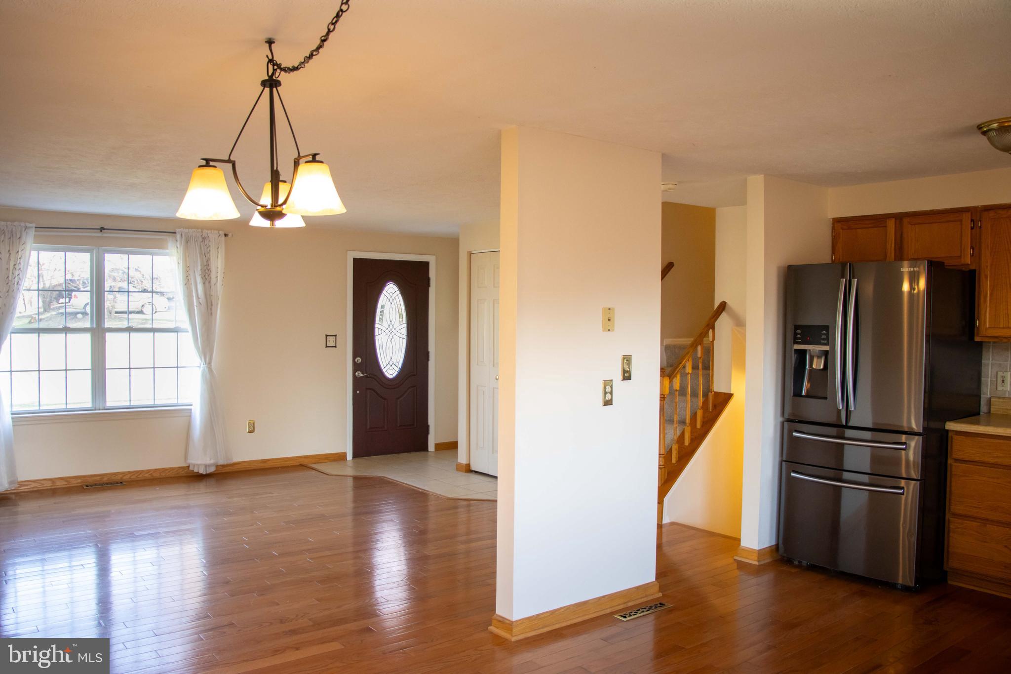 NEW SUNRISE SUMMIT - Residential