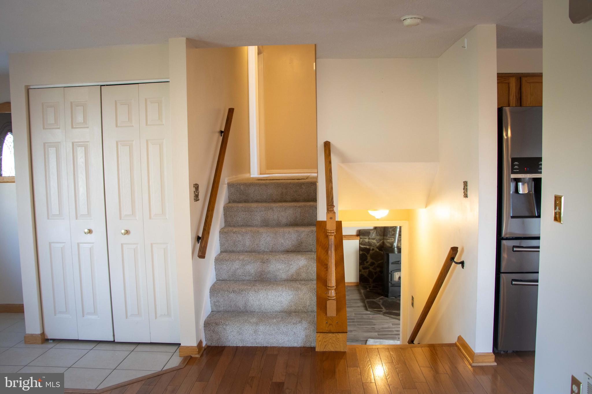 NEW SUNRISE SUMMIT - Residential