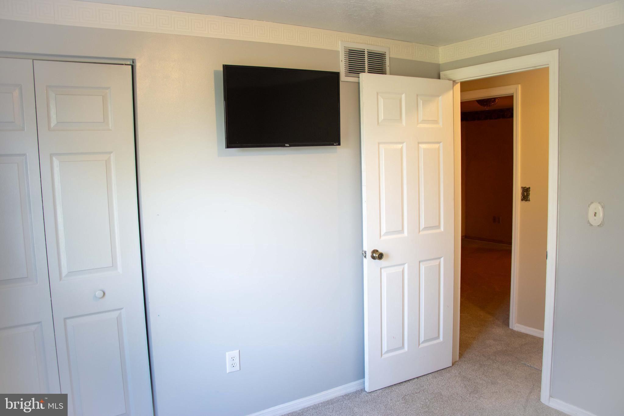 NEW SUNRISE SUMMIT - Residential