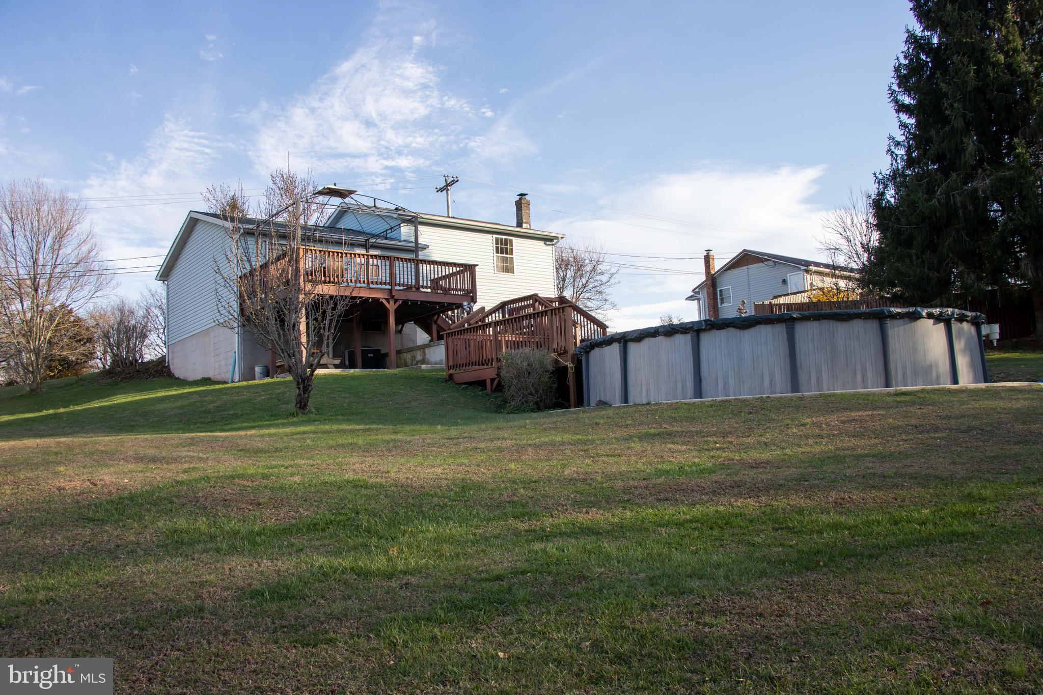 NEW SUNRISE SUMMIT - Residential