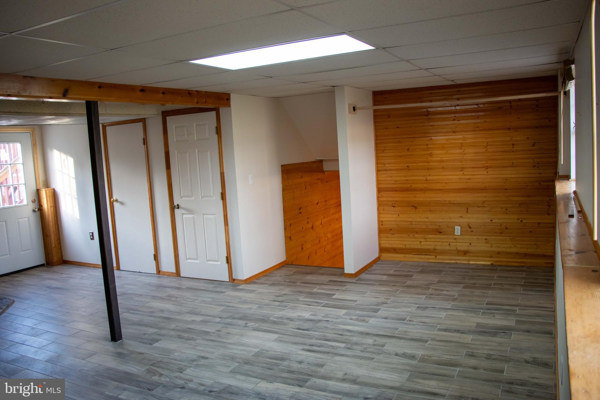 NEW SUNRISE SUMMIT - Residential