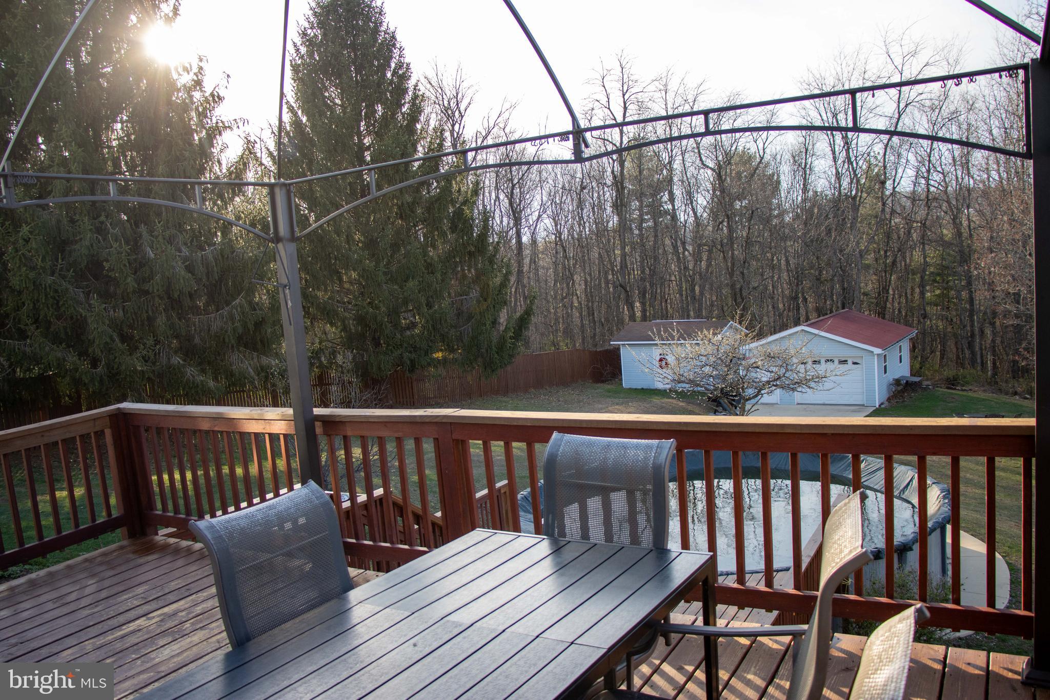 NEW SUNRISE SUMMIT - Residential