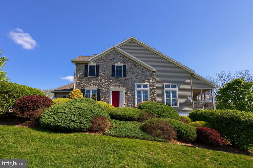 Photo of 1020 HAMMON AVE, EPHRATA, PA 17522 (MLS # PALA2033594)