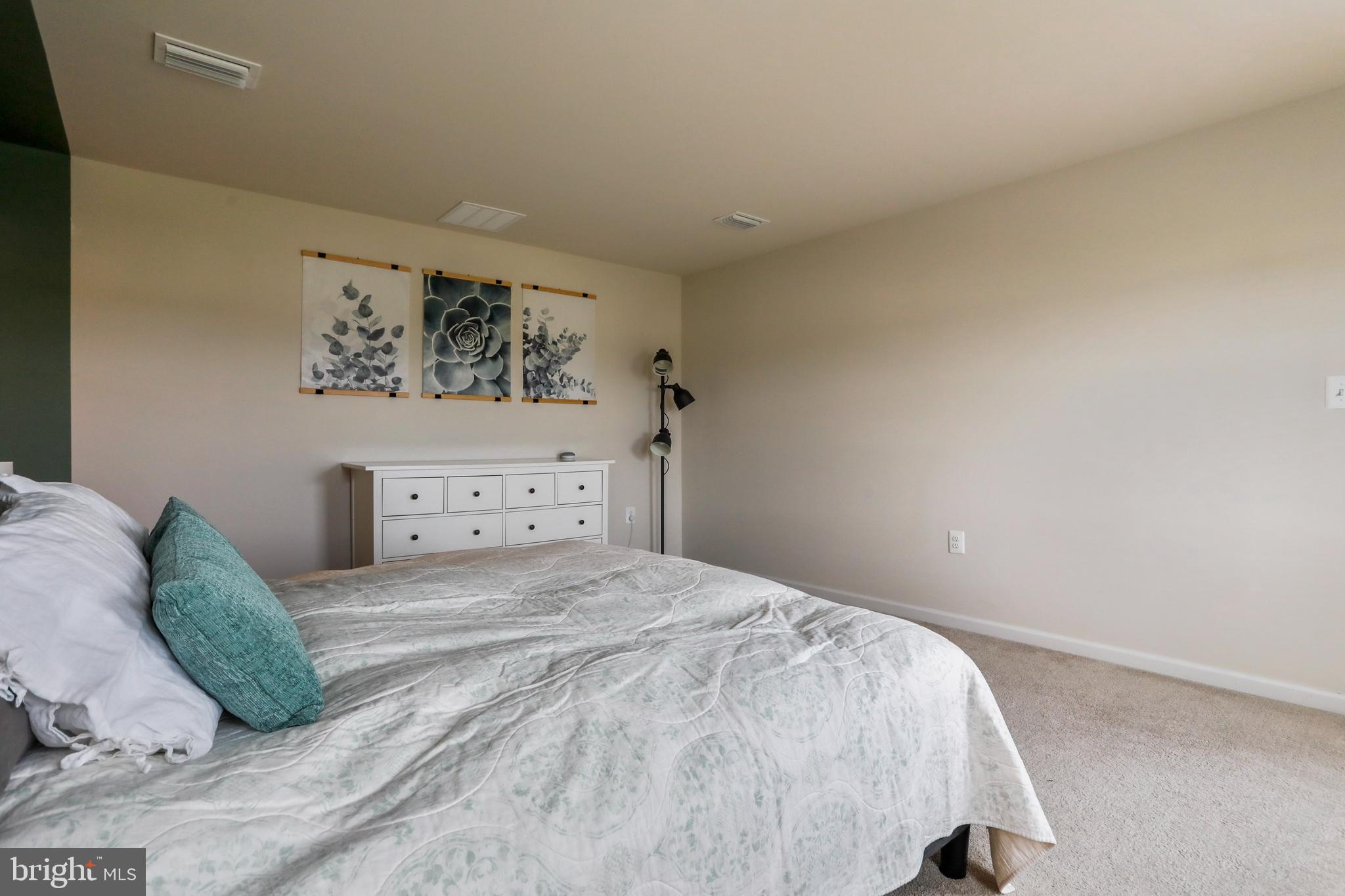 CHANDLERS GLEN - Residential